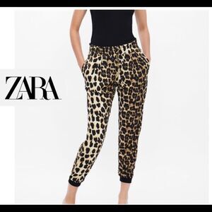 𝅺ZARA leopard print joggers Sz S